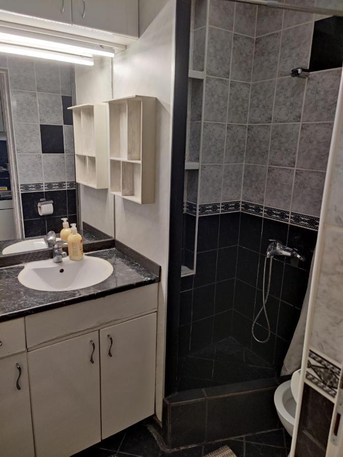 Slavija Square Apartment Cvetni Trg Белград Экстерьер фото
