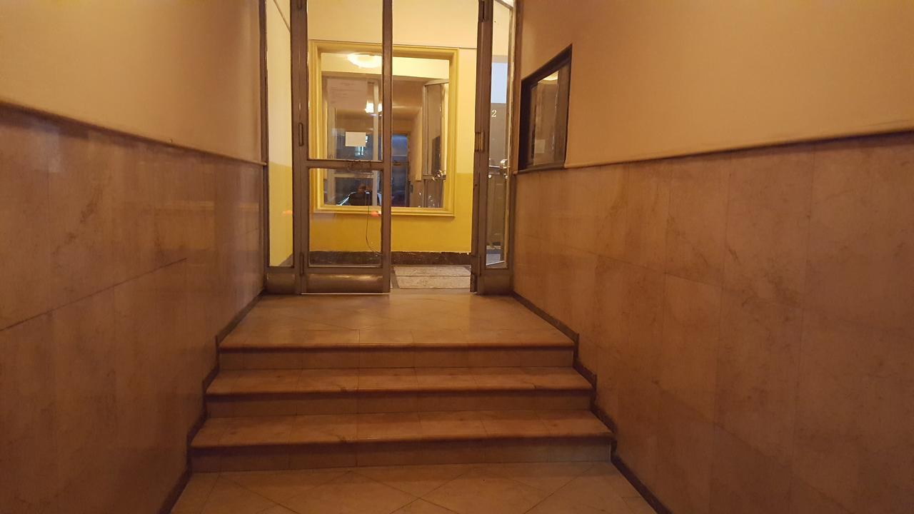 Slavija Square Apartment Cvetni Trg Белград Экстерьер фото